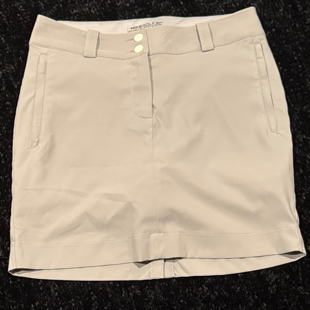 Nike Women's Mini Skirt in Light Gray